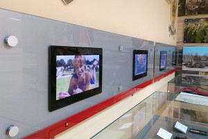 Panel z plexi